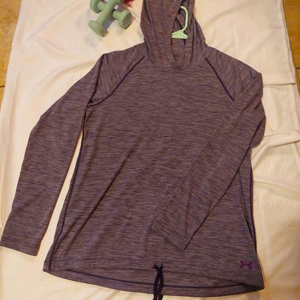 Women's Under Armour loose hoodie
